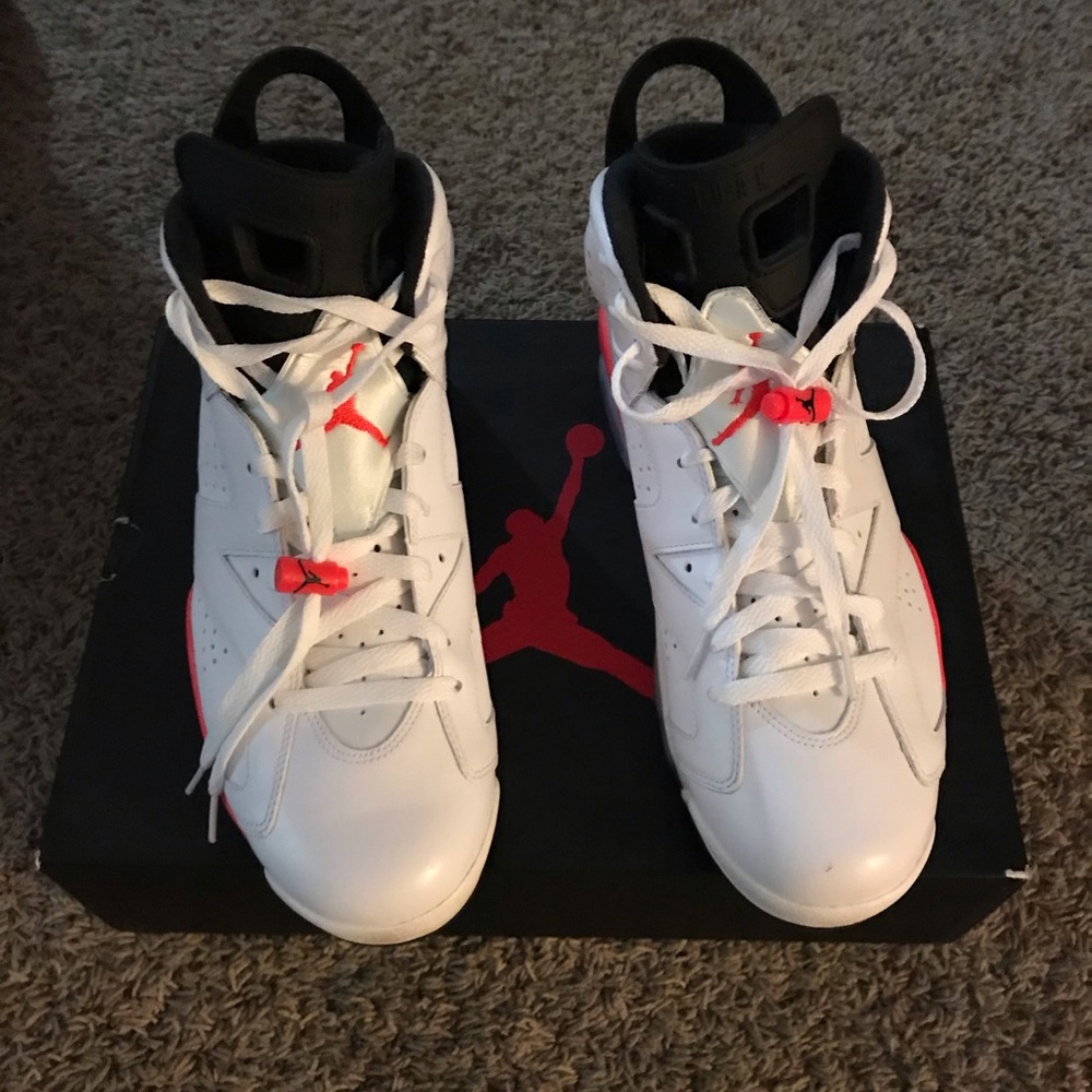 Men’s Jordan 6 retro